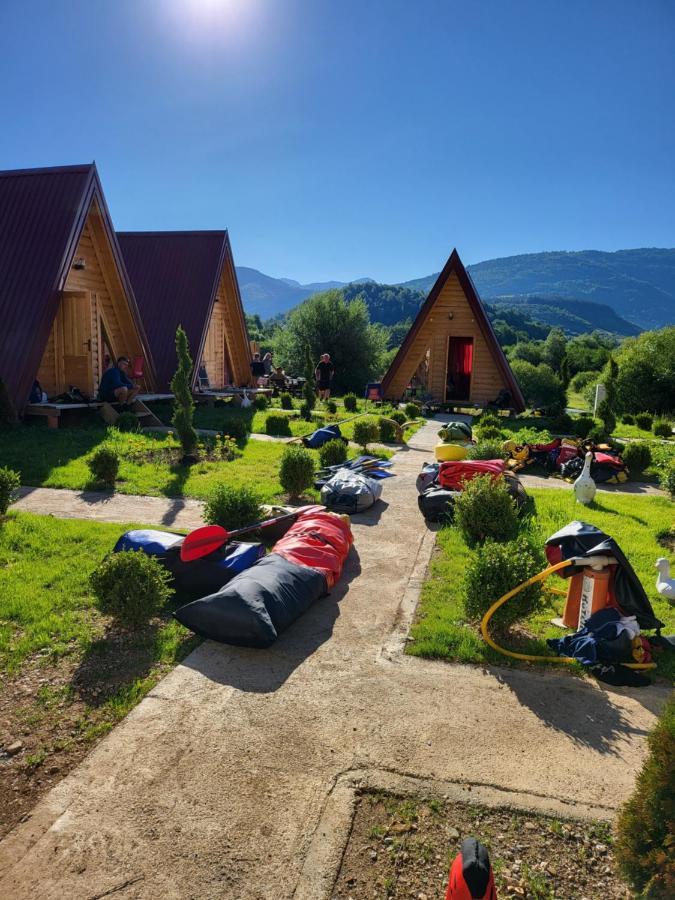 Prokletije Cottages พลาฟ ภายนอก รูปภาพ