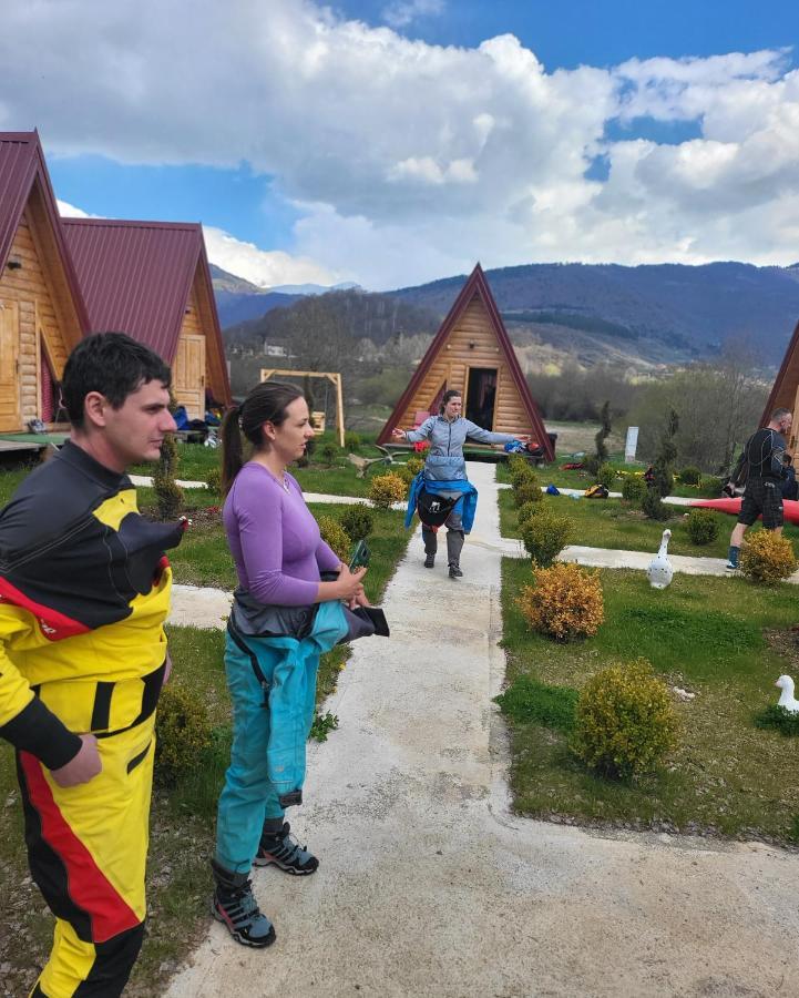 Prokletije Cottages พลาฟ ภายนอก รูปภาพ